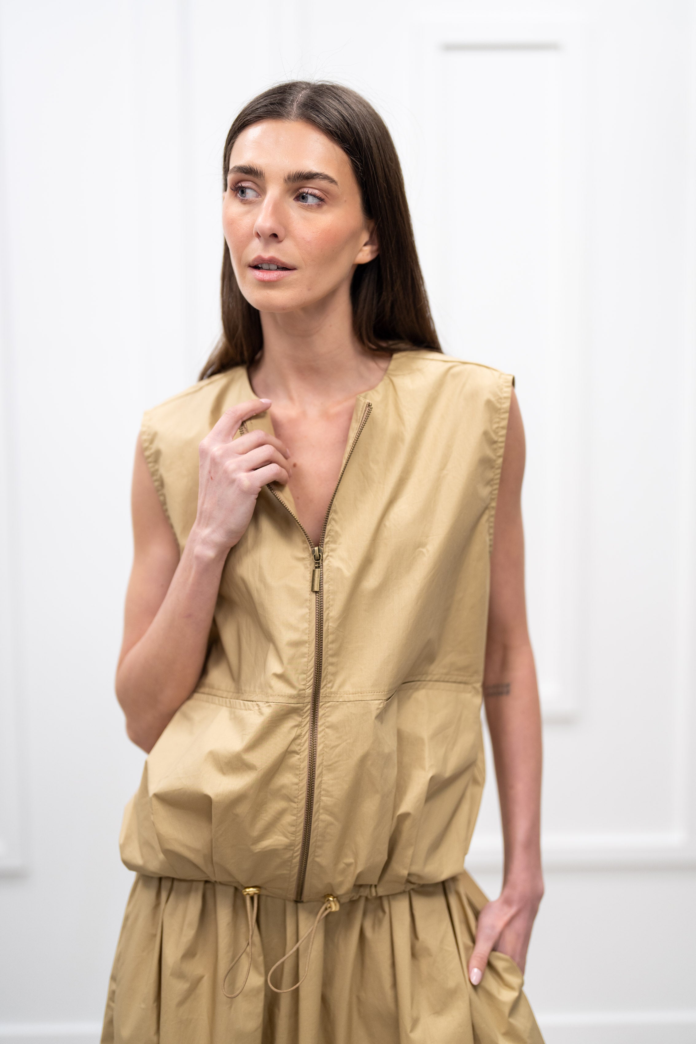 Vinca Gillet - Beige