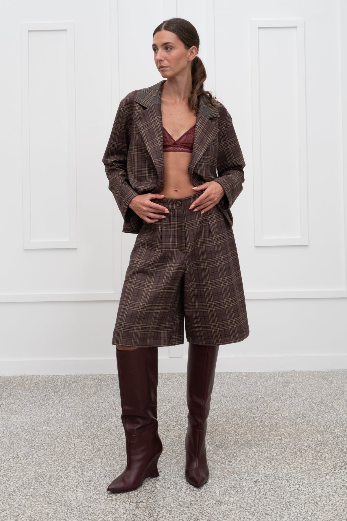 Vivienne Plaid Blazer - Bordeaux