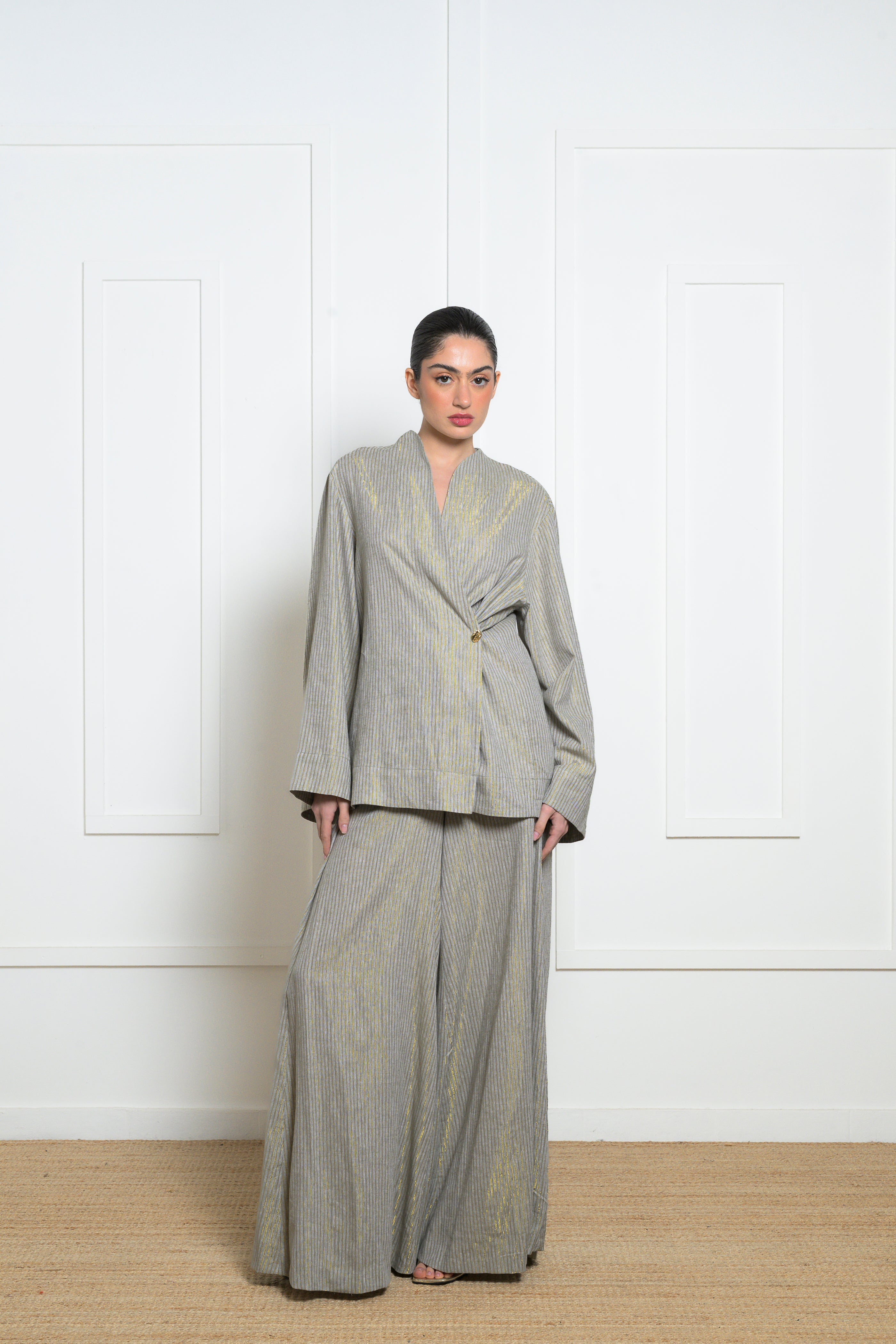 Lotus Kimono - Striped Gold